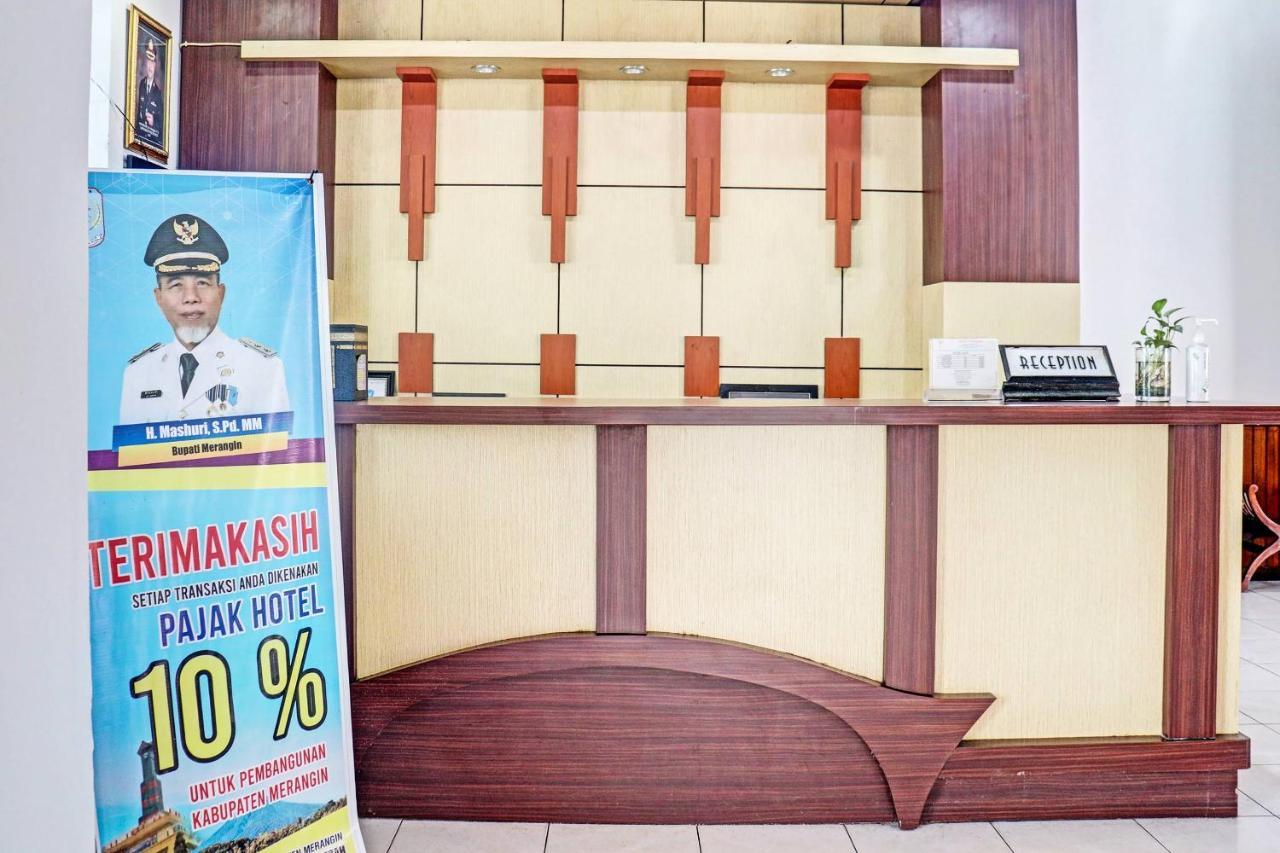 Oyo 90483 Homestay Permata Syariah Bangko Buitenkant foto