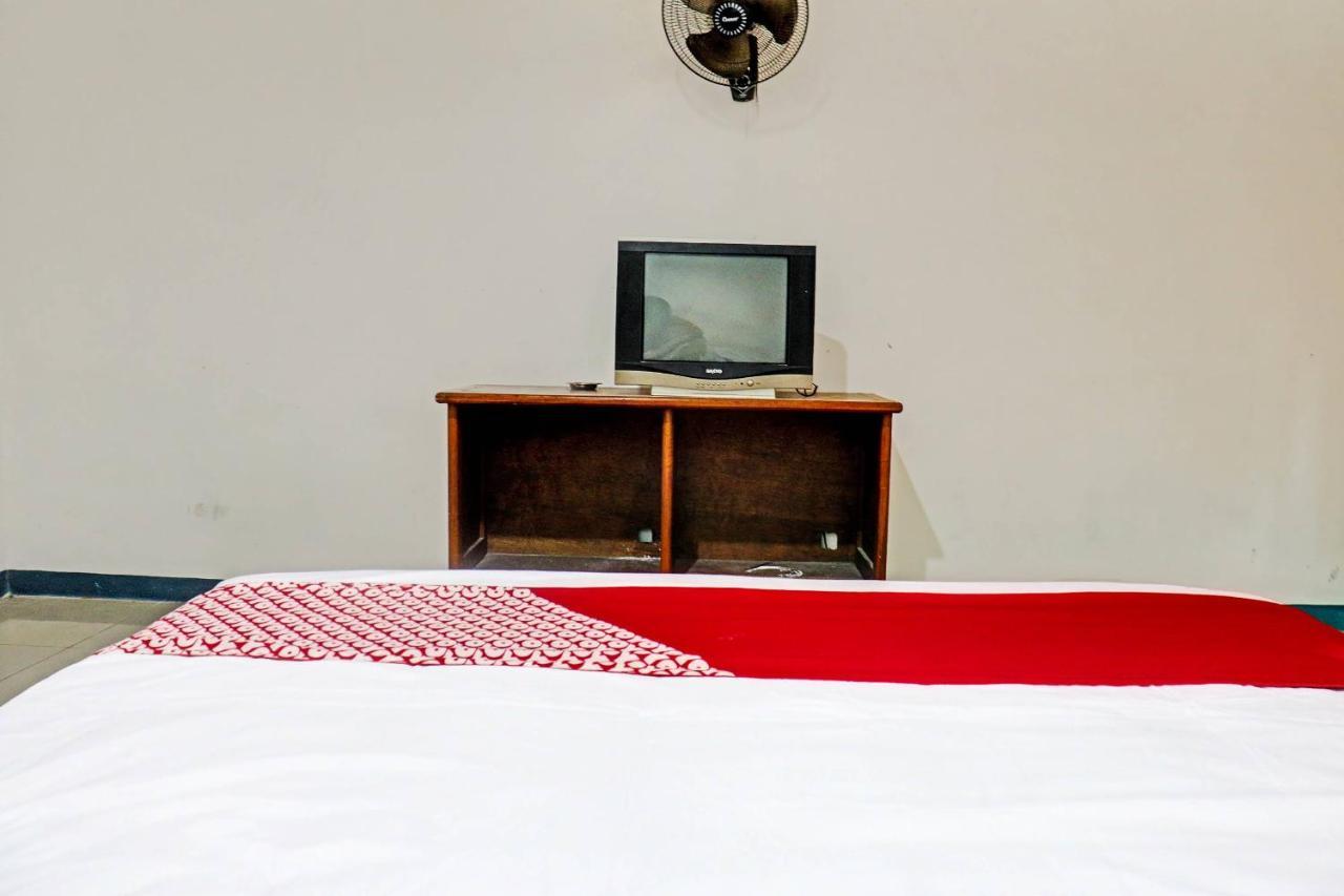 Oyo 90483 Homestay Permata Syariah Bangko Buitenkant foto